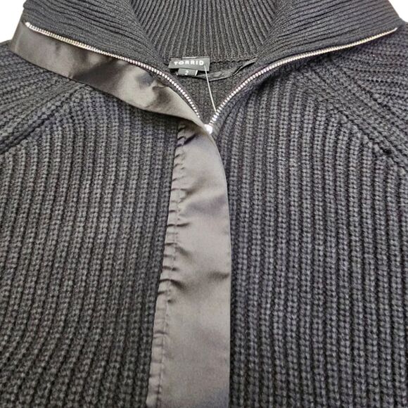 TORRID Plus Size Shaker Stich Thick Warm Cardigan Zip- Sweater/ Jacket - Picture 9 of 16